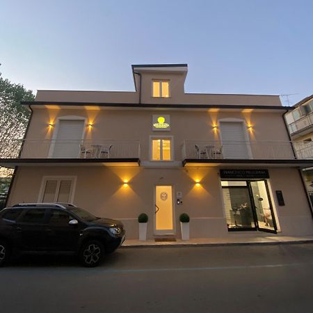 Meligrana Central Rooms Тропеа Екстериор снимка