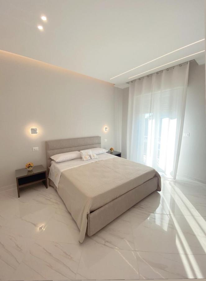 Meligrana Central Rooms Тропеа Екстериор снимка
