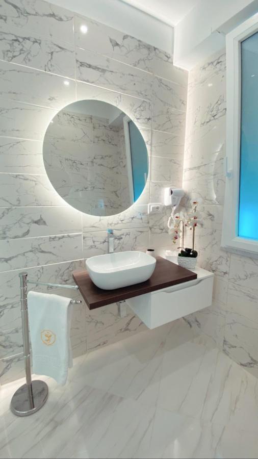 Meligrana Central Rooms Тропеа Екстериор снимка