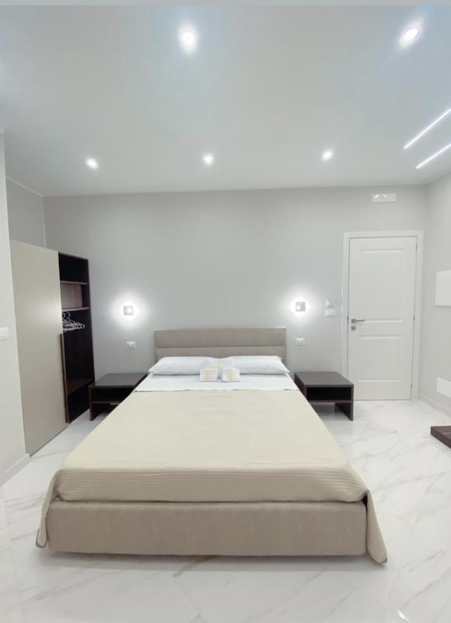 Meligrana Central Rooms Тропеа Екстериор снимка