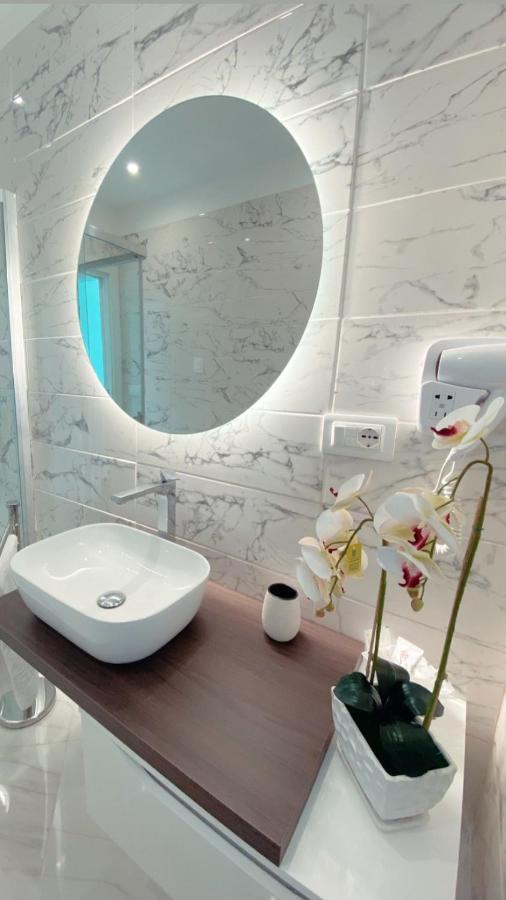 Meligrana Central Rooms Тропеа Екстериор снимка