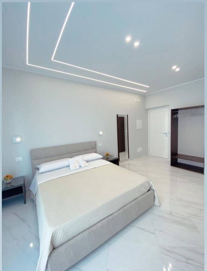 Meligrana Central Rooms Тропеа Екстериор снимка