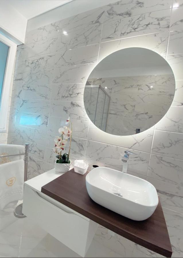 Meligrana Central Rooms Тропеа Екстериор снимка