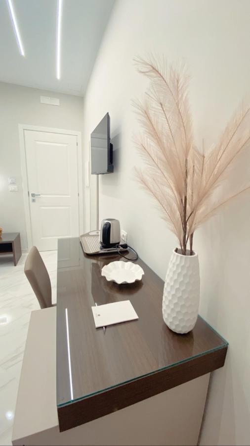Meligrana Central Rooms Тропеа Екстериор снимка
