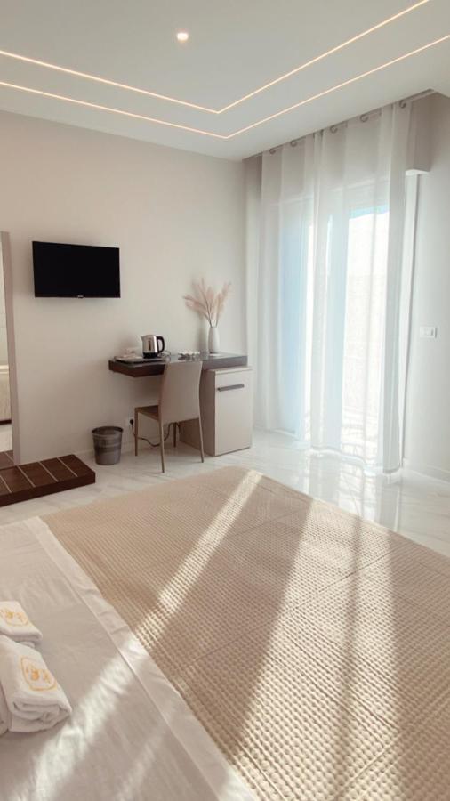 Meligrana Central Rooms Тропеа Екстериор снимка